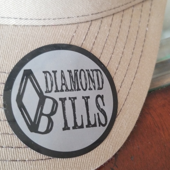 NWT Diamond Bills snap back cap - Picture 3 of 4
